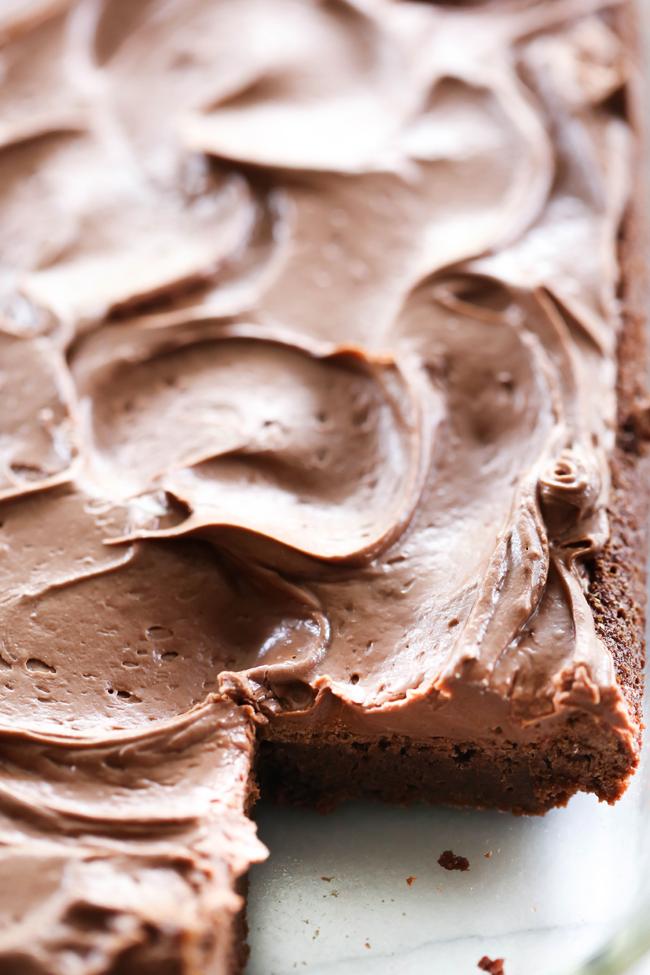 These Chocolate Cream Cheese Frosted Brownies are such a simple yet delicious dessert. The brownies are rich and dense and are topped with such a light and fluffy Chocolate Cream Cheese Frosting. Together, the pair to make one absolutely yummy chocolate treat!