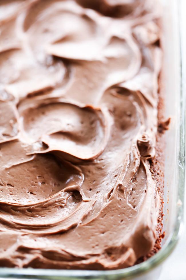 These Chocolate Cream Cheese Frosted Brownies are such a simple yet delicious dessert. The brownies are rich and dense and are topped with such a light and fluffy Chocolate Cream Cheese Frosting. Together, the pair to make one absolutely yummy chocolate treat!