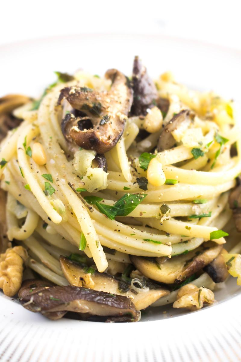 Three #Mushroom #Pasta Recipe #pastarecipe #mushroomrecipe - ahedgehoginthekitchen.com