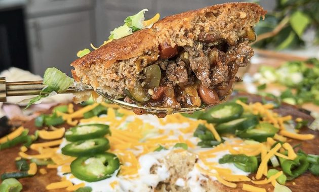 Kolay Mısır ekmeği Chili kaserolu
