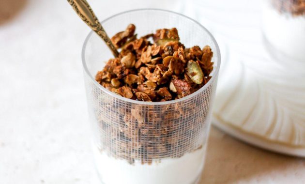 Doğal olarak tatlandırılmış balkabağı baharatı Granola