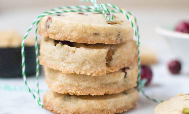 Glutensiz Çilekli Fıstık Dondurucu Kurabiyeleri
