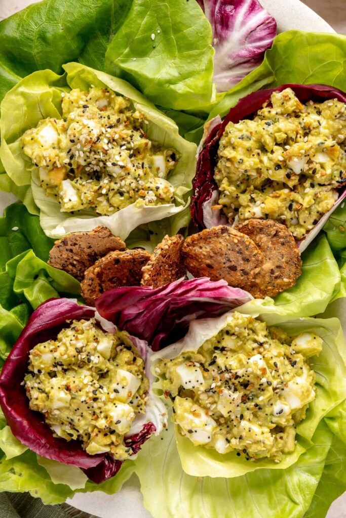 Mayonezsiz Avokado Yumurta Salatası: Her Şey Simit Baharatıyla Lezzet Şöleni